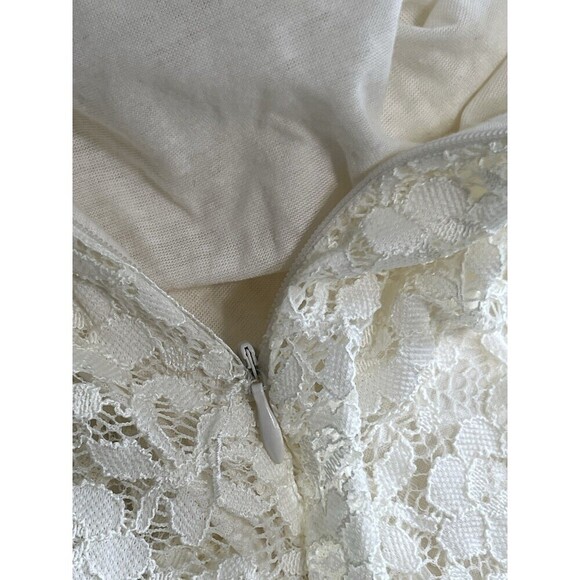 Forever 21 Juniors Size Small Short Ecru Lace Lined Skirt Flair Size Zip Mini - Picture 5 of 7